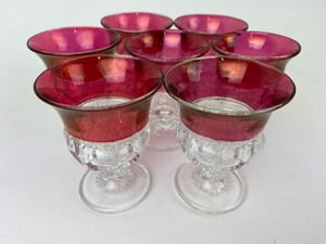 lot 51 image: 7 Tiffin Kings Crown Thumbprint Pattern Ruby Flashed Claret Wine Glasses