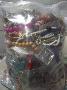 Bulk Lot Of Mixed Costume Jewelry (2 Gallon Bag-Over 10 lbs)