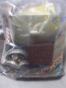 Bulk Lot Of Mixed Costume Jewelry (2 Gallon Bag-Over 10 lbs)
