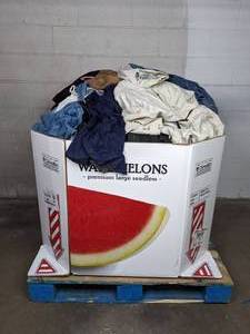 lot 64 image: Resellers Bonanza 47 Wide Box of Womens Pre-Owned Clothing B