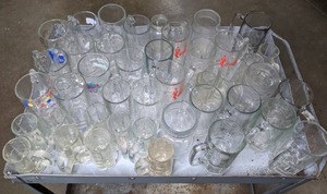 lot 124 image: Large Collection of Clear Glass Mugs  B