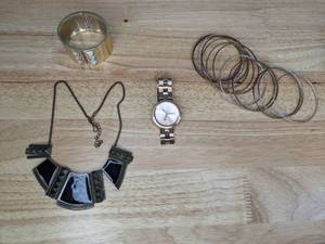 lot 30 image: Michael Kors Watch and Miscellaneous Jewelry G