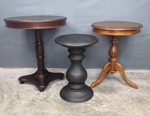 lot 204 image: Set of Three Small Round Tables  F