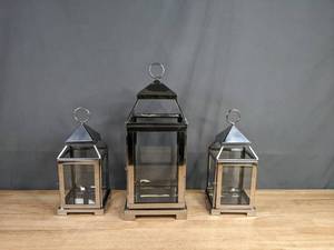 lot 179 image: (3) Pottery Barn Metal and Glass Decorative Lanterns F