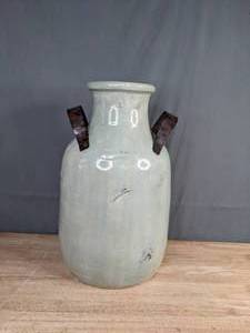 lot 199 image: Beautiful Decorative Ceramic Jug F