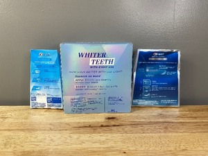 lot 50A image: Brand New Crest Whitening Emulsions with LED Light and 60 3D Whitestrips Dental Kit V