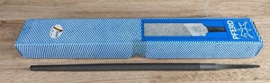 lot 325 image: NEW Box of 9 Round Pferd Metal Files T