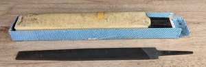 lot 328 image: NEW Box of 9 Pferd Metal Files  T