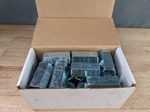lot 285 image: Box of 25 Hex Rod Coupling Nuts T