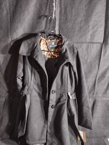 lot 47 image: Brand New With Tags Steve Madden Womens Belted Coat Size Large