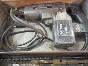 lot 137 image: Hammer Drill