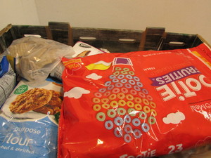 lot 230 image: Box of Assorted Food Items