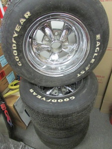 lot 251 image: Tires and Rims