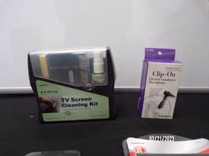 lot 37 image: TV ScreenCDCD Laser Lense Cleaners & Clip on Microphone