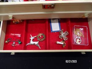 lot 39 image: Jewelry Chest and Huge Assortment of Jewelry