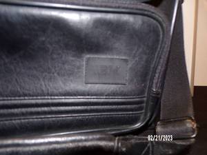lot 48 image: Vintage IBM Corporate Leather Laptop Computer Bag Briefcase