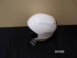 lot 29 image: Youths Giro Racing Helmet