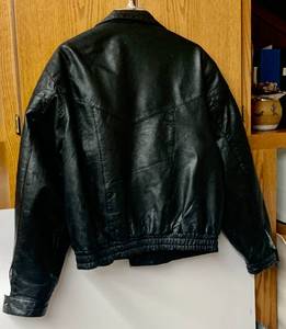 Black XL Men�s LEATHER COAT