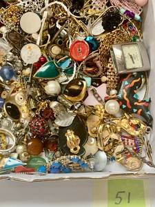 LOTS Costume Jewelry PartsPieces