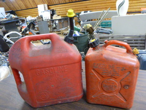 lot 45 image: 2 Gas Cans