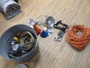 lot 54 image: Garage Items