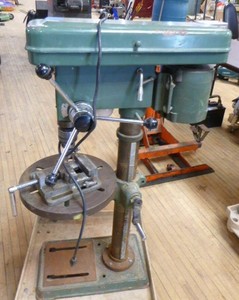 lot 3 image: Fleetwood Heavy Duty Drill Press