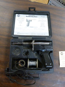 lot 79 image: Napa Heavy Duty Soldering Gun