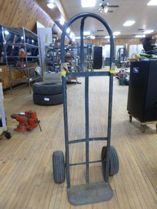 lot 91 image: Milwaukee 2 Wheel Dolly