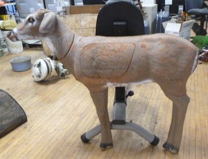 lot 115 image: Deer Target