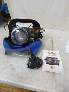 lot 129 image: Vexilar Fish FinderDepth Finder