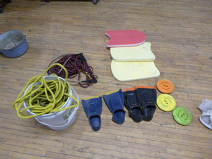 lot 157 image: Water Toys