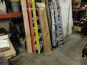 lot 22 image: Wooden Ramps, 9.5x67.5...