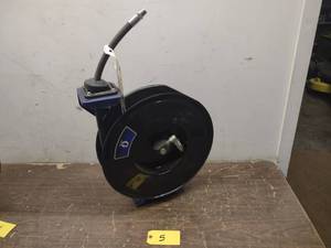 lot 5 image: Graco Liquid Hose Reel, Model HPM65...