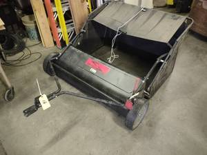 lot 13 image: Brinly Leaf Rake, Works...