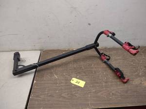 lot 38 image: Bell Bike Rack