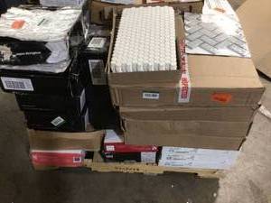 Pallet of Mixed Flooring Various Models and Conditions  Customer Returns See Pictures