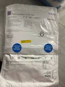 Lot Of 7 -&nbspTeleflex Medical Central Venous Catheterization Kits - KIT, 2-L CVC 7 FR X 20 CM - CDC-17702-1A&nbsp- Expiration 922
