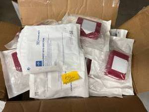 50 NEW IN PACKAGES MEDLINE NEEDLENESTS WITH SIDE FOAM&nbsp