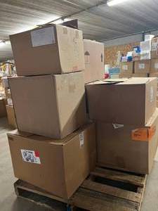 PALLET #3 - LOADS OF MEDICAL SUPPLIES PLEASE SEE PICTURES FOR A GLIMPSE AT WHAT IS IN THE BOXES...