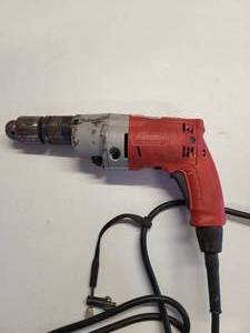 lot 33 image: Milwaukee 12 Magnum Hammer Drill