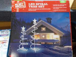 LED Spiral Tree Set and 3 Advent Ca...