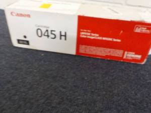 Canon 045H Cartridge- box has been ...