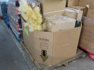 Pallet of Oversock and Leftovers...