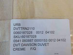 Dawson Duvet Crme new in package...