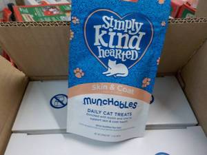 Case of Simply Kind Hearted Skin an...