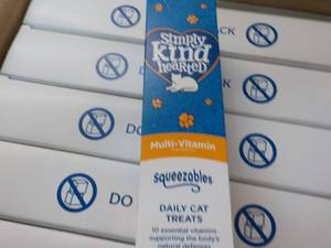 Case of Simply Kind Hearted Multi-V...