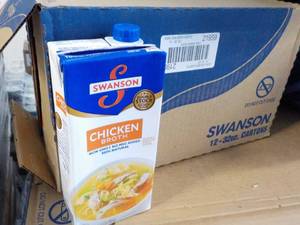 Case of 12 - 32 oz Swanson Chicken ...