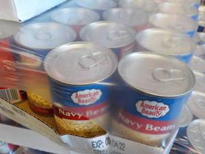 24 pack American Beauty Navy Beans...