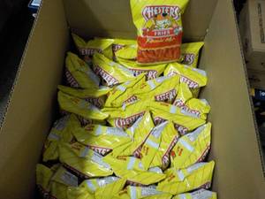 Case of 2 58 oz Chesters Flamin H...