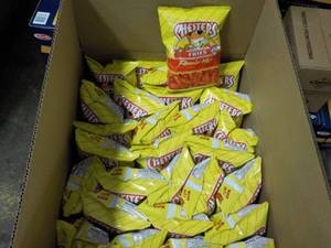 Case of 2 58 oz Chesters Flamin H...